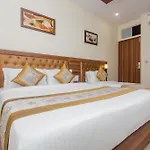 Oyo 13614 Hotel Axis International