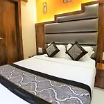 Hexa Nest