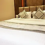 Hexa Nest