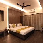 Hotel Surya Prakash