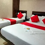 Hotel Paris Residency