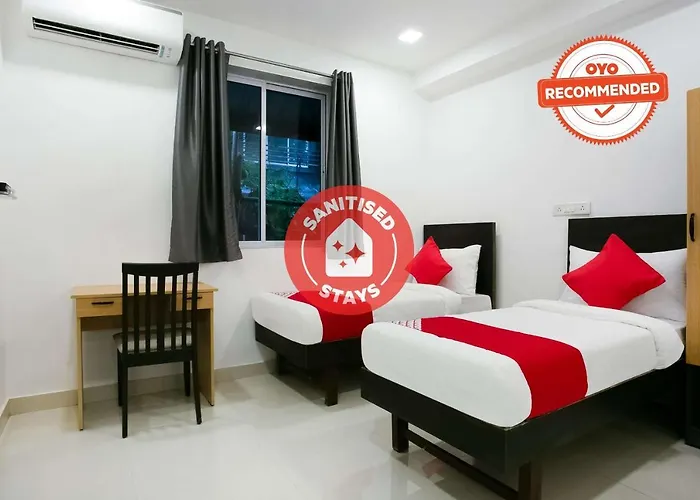 Oyo Flagship 77192 Hotel Shangrila Nehru Road