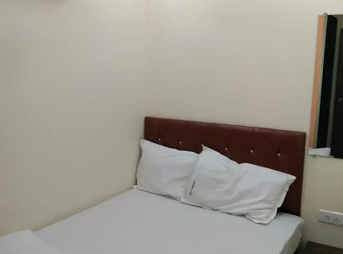 Sadguru Lodge