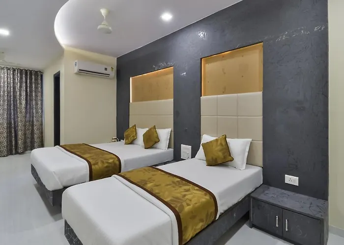 Hotel Aroma- Dadar