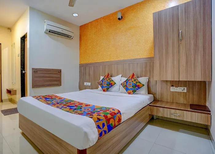 Fabexpress Prakash Inn
