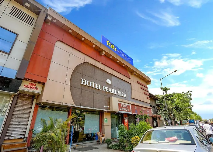 Hotel Pearl View - Near Us Embassy Bkc
