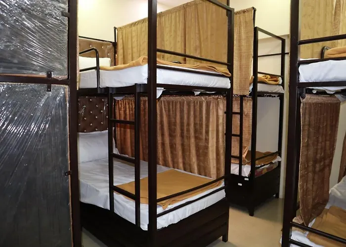 Indigo Room Sharing Dormitory - Near International Airport