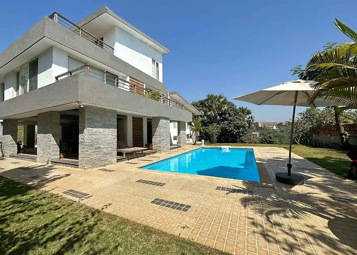Oceanfront 4 Bed Private Pool Gorai Beach Villa Near Mumbai