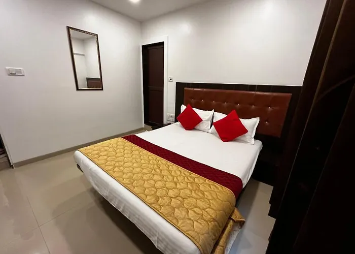 Hotel Borivali Executive - Near Borivali Railway Station
