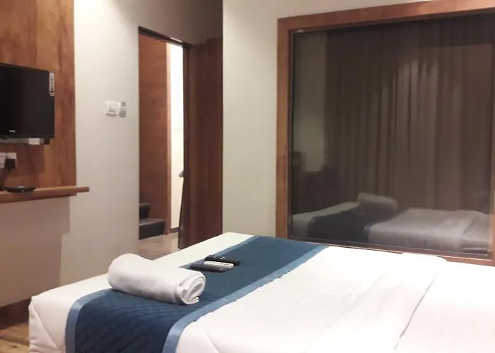 Shine Hospitality Palace