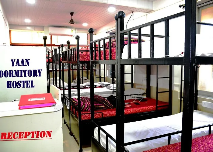 Yaan Dormitory Gents Hostel