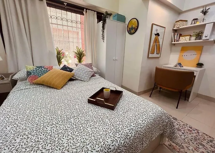 Dawn - A Spacious Modern Studio In Bandra At Almeida Park By Connekt Homes