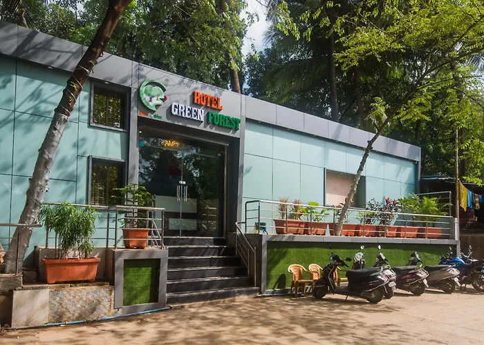 Hotel O Greenforest Near Airport Road Metro Station