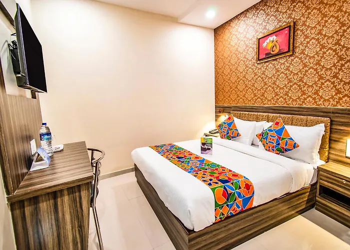Fabexpress Orange Suites - Nr Mumbai International Airport