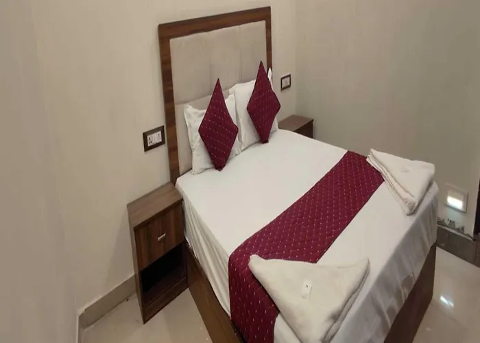 Hotel Blue Sky Residency