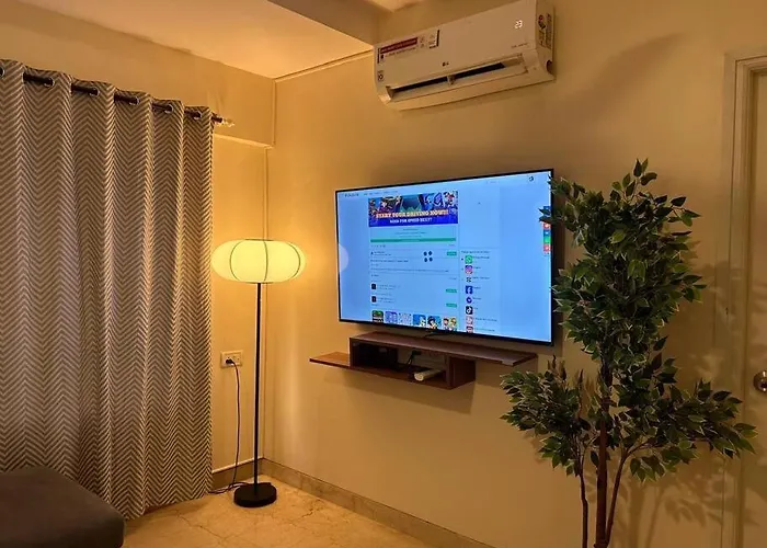 2Bhk, Off Carter Rd, Bandra West