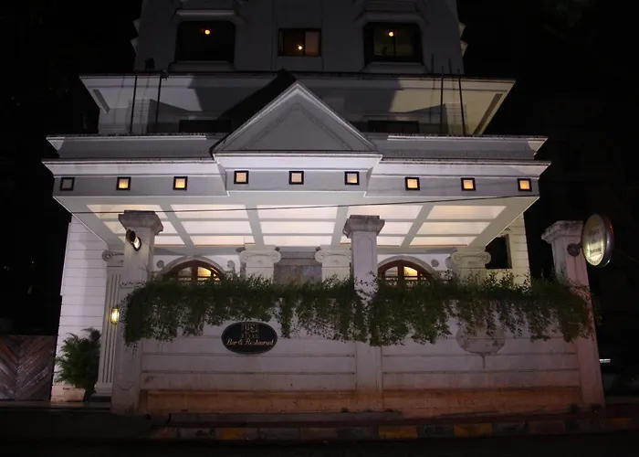 Hotel Karl Residency