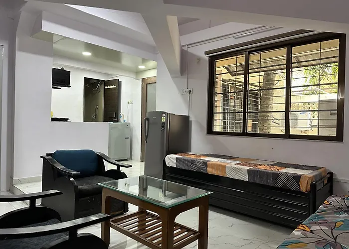 Ravish Apartment, Juhu