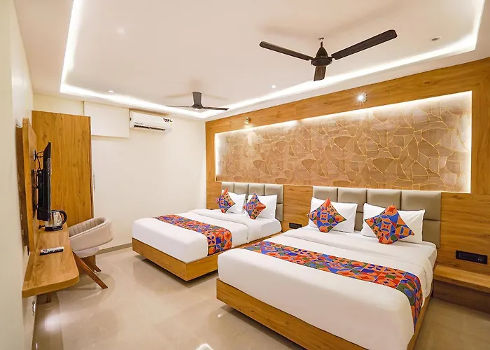 Fabhotel Well Back - Nr Bkc