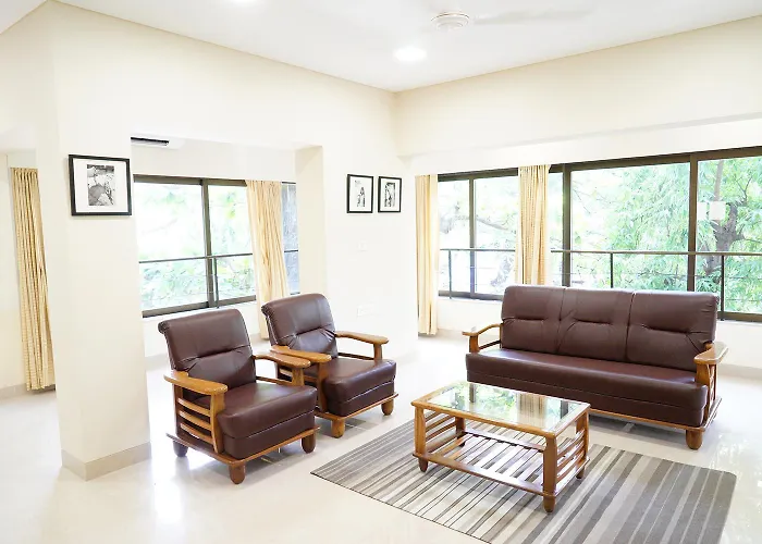 Large, Modern, Private 3Bhk, Khar West, Mumbai