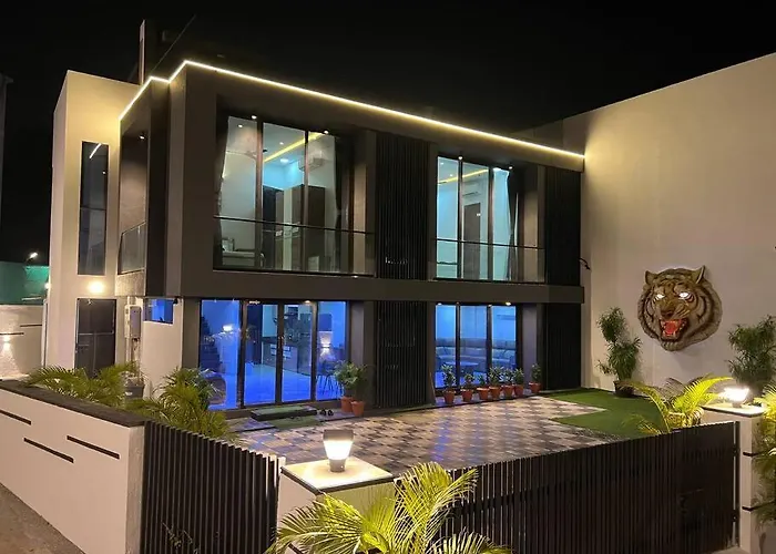 Stayhaven Starmount 4Bhk & Pool