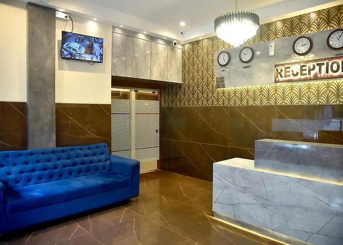 Hotel Pride Inn