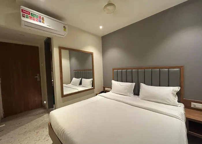 Hotel Sai Samrudhi Western Express Highway
