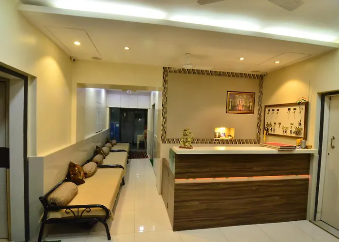 Shri Laxmi Lodge