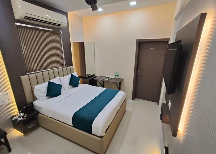Hotel Triton - Near Us Embassy - Hotel In Sion