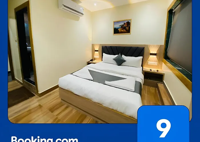 Glitz Hotels Riza - Nr Nesco Bombay Exhibition Centre Goregaon