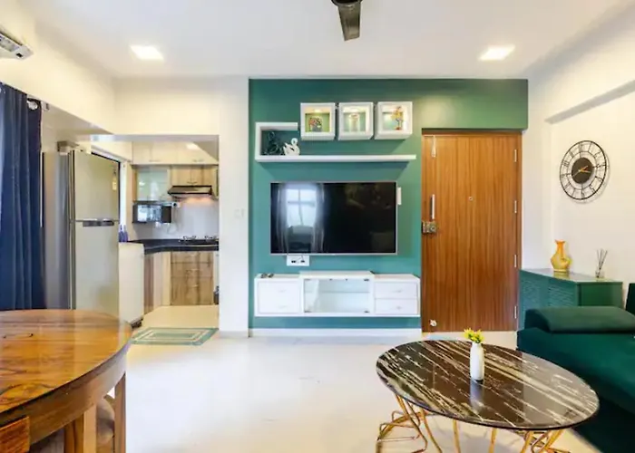 The Emerald Abode II Premium 1 Bed Condo Santacruz W