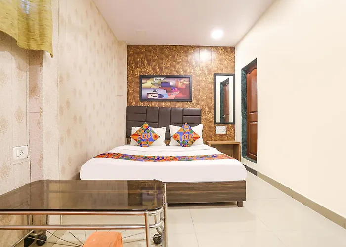 Fabexpress Aksa Inn