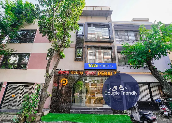 Fabhotel Peralz - Nr Boriwali Station