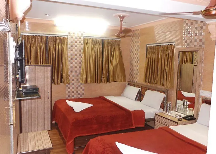 Hotel Shadab Palace