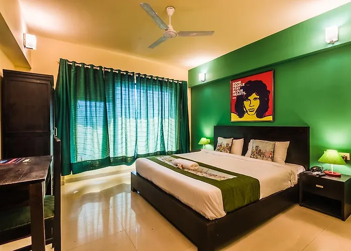 Oyo Flagship 389 Maitri Park Chembur