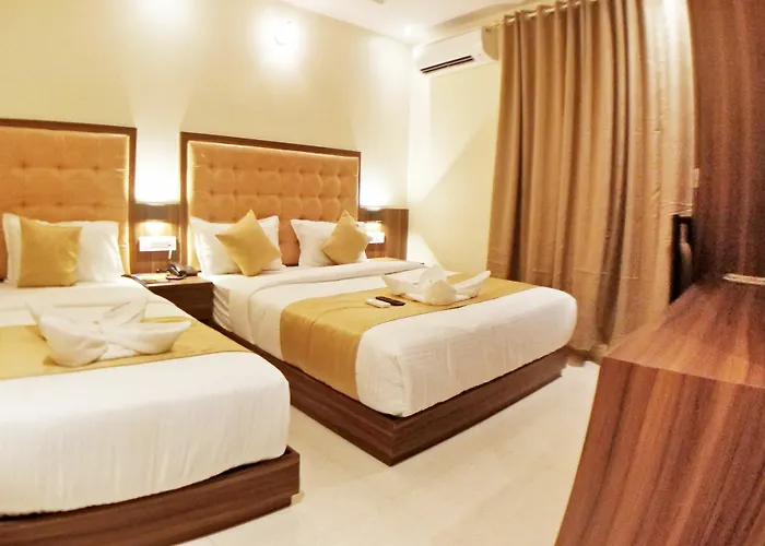 Hotel Emerald Inn