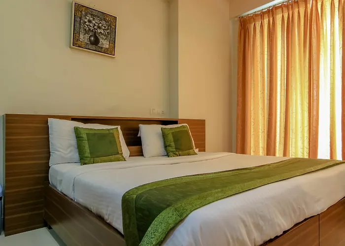 Hummingbird Apartments - Saiprasad