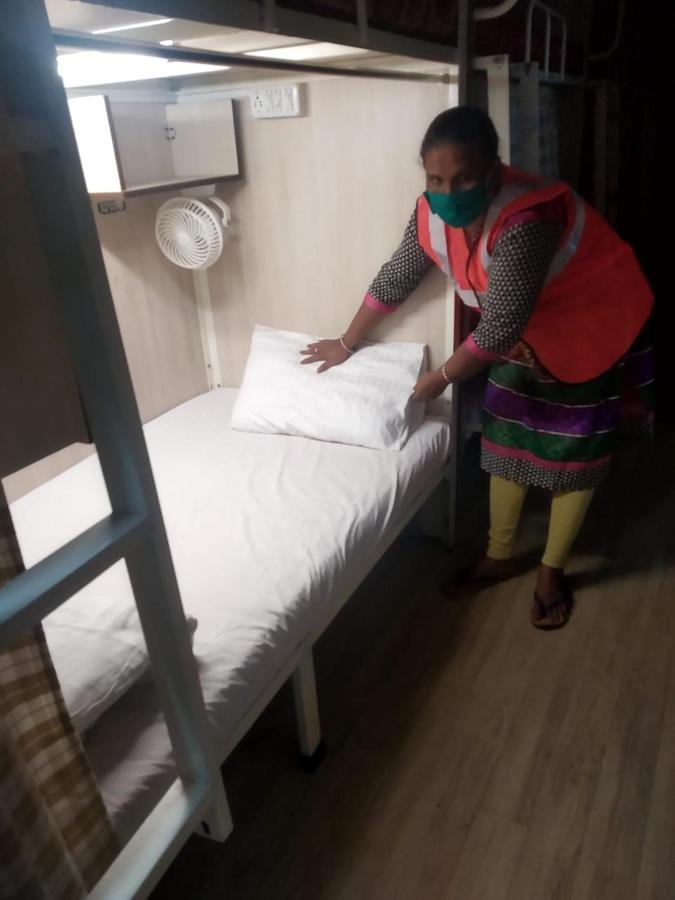 Hostel Abuzz Sewri Mumbai