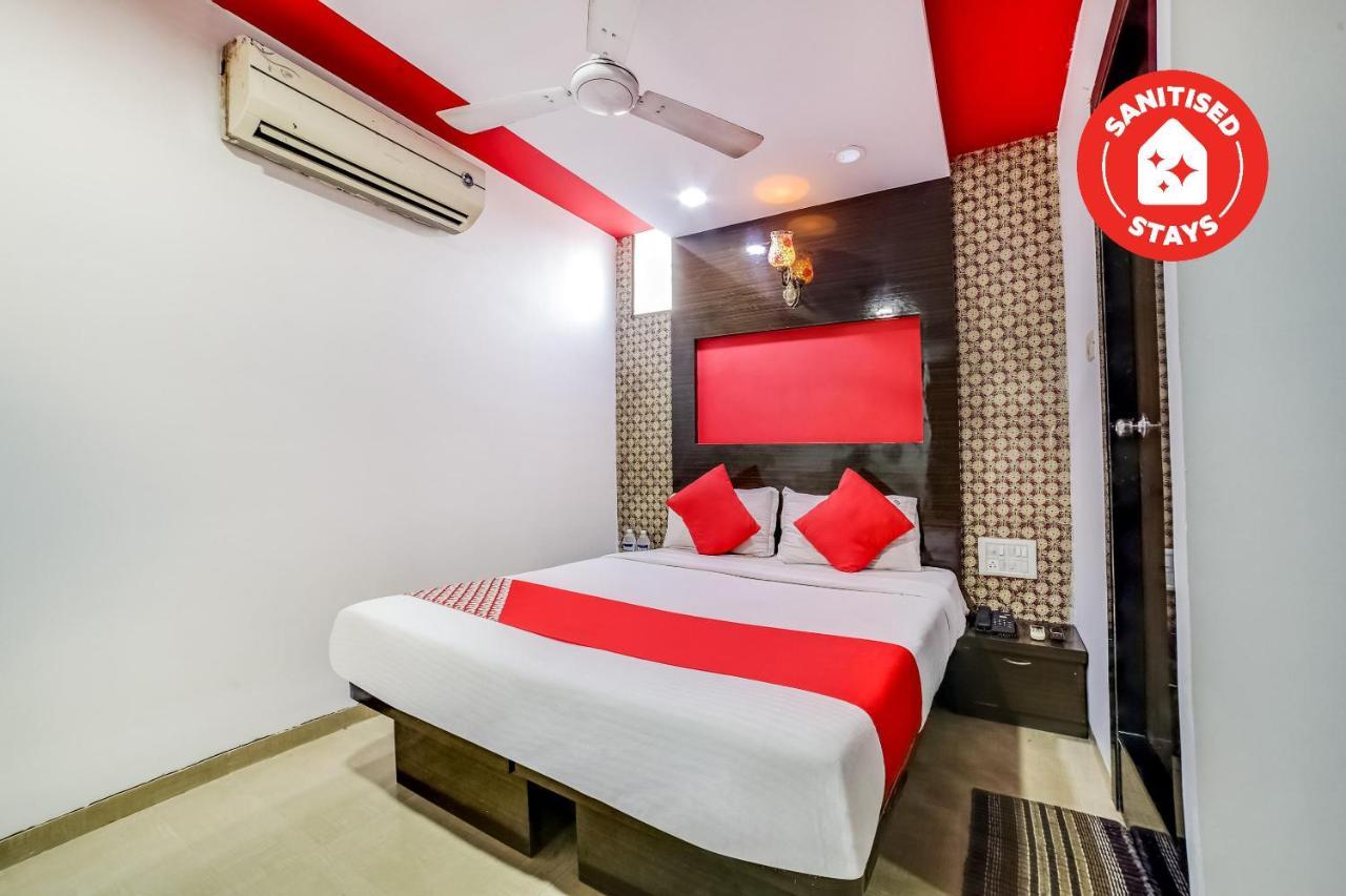 Hotel Oyo 66982 Skyway 3*