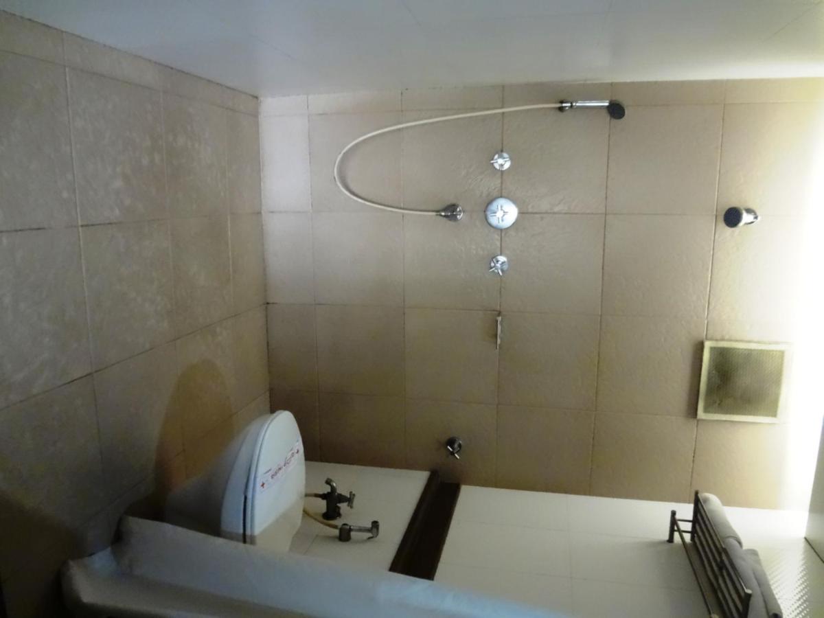 Hotel Sampoorna Mumbai