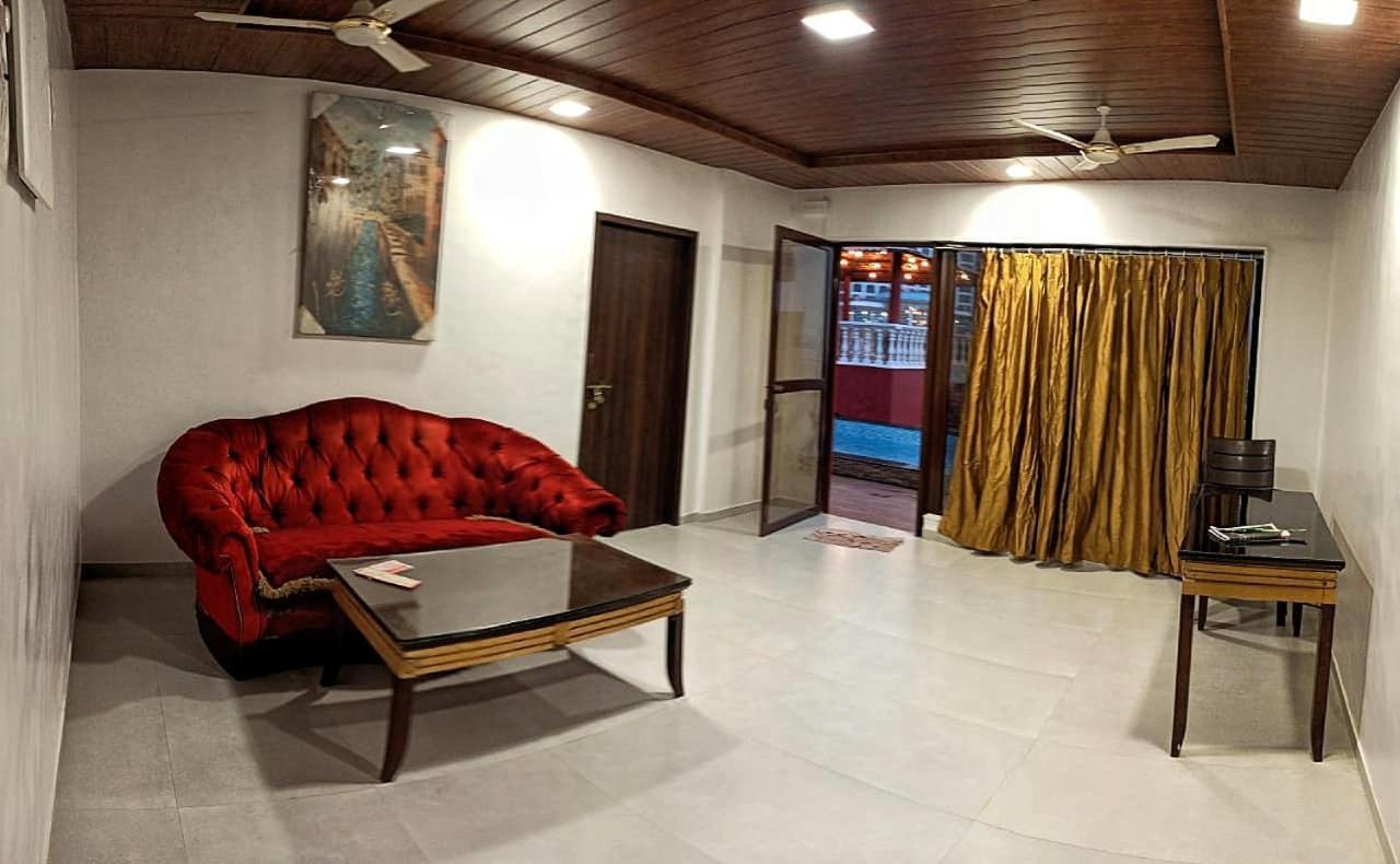 Apartment 406, Dr Wade With Private Pool And Gazebo In Royal Palms
