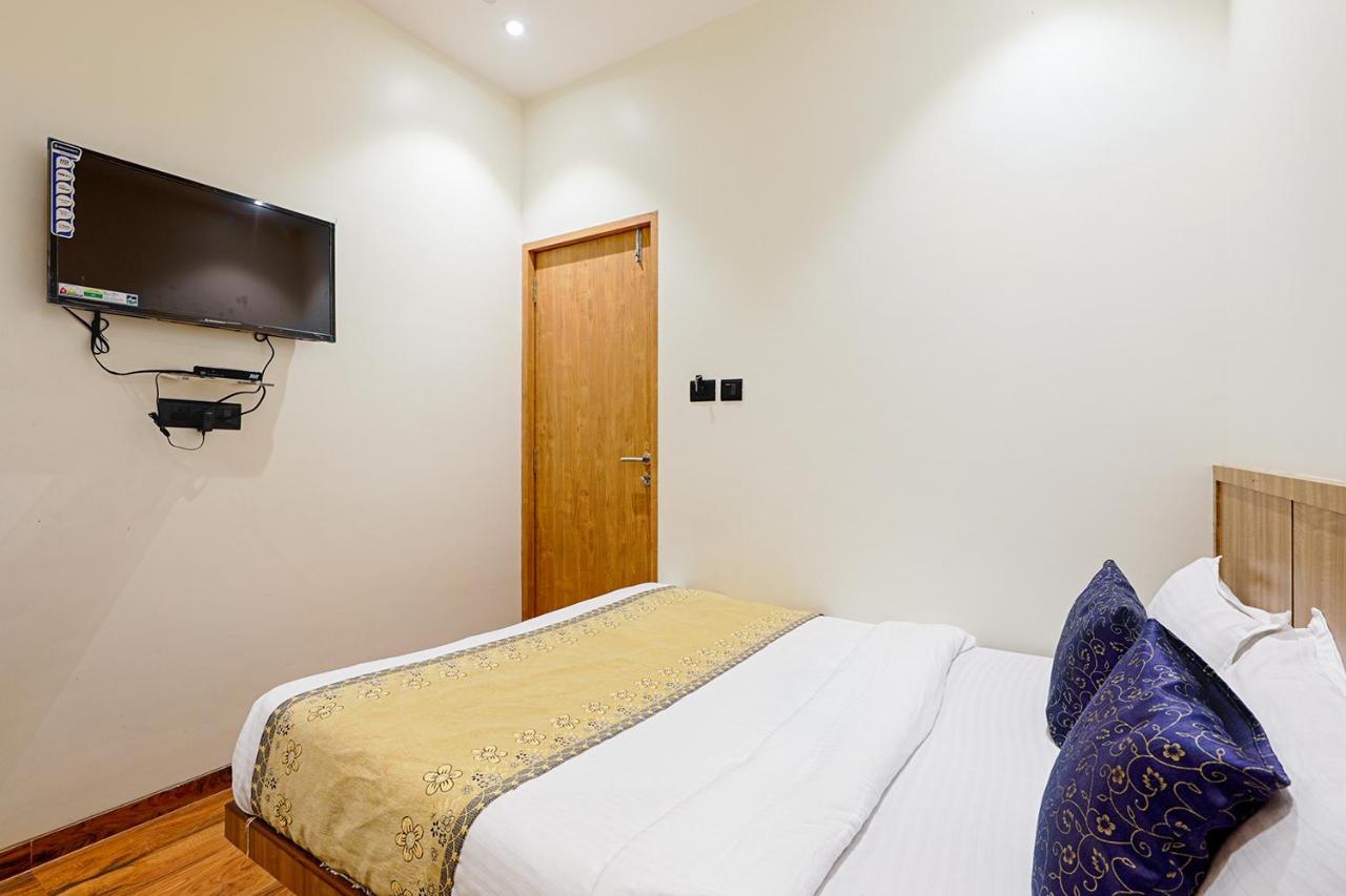Hotel Blue Orchid - Marol Andheri Mumbai