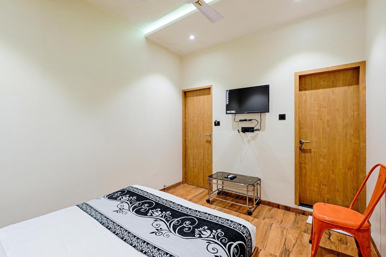 Hotel Blue Orchid - Marol Andheri