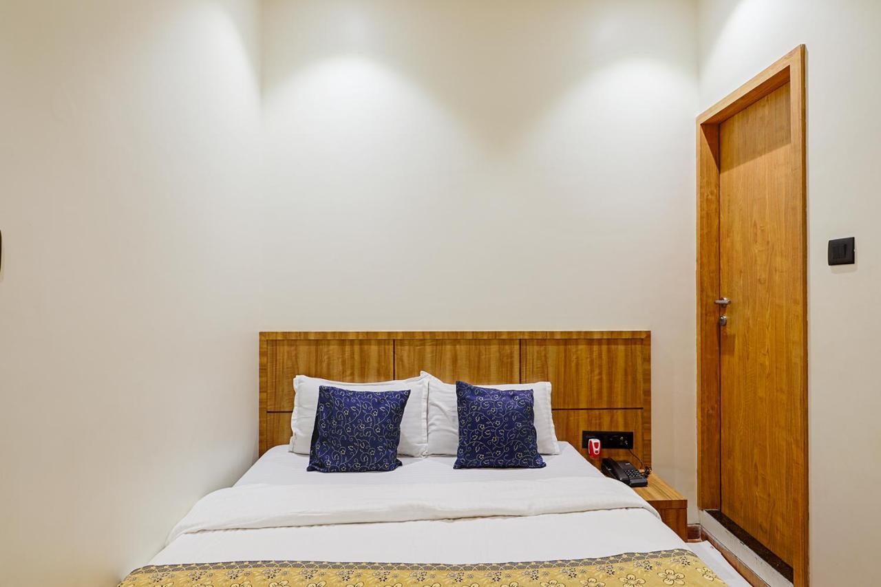 Hotel Blue Orchid - Marol Andheri