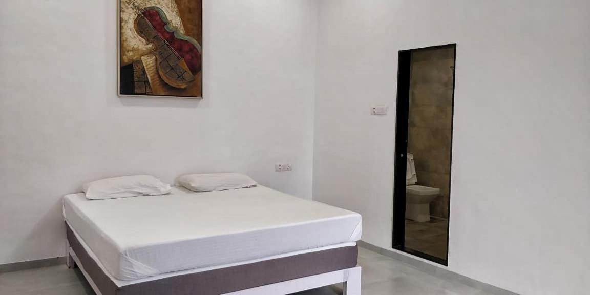 406, Dr Wade With Private Pool And Gazebo In Royal Palms Apartment *