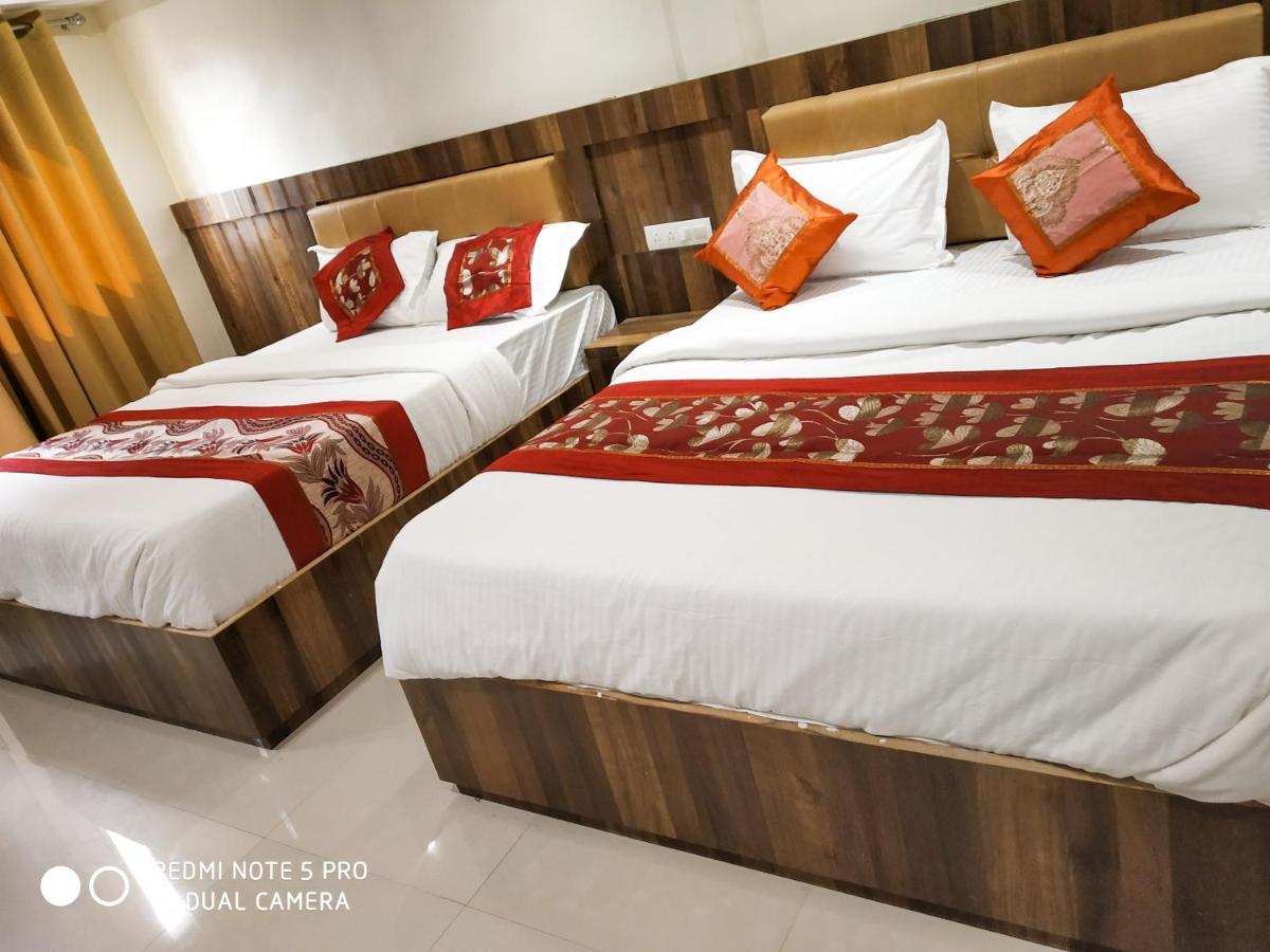 Rishi International Hotel 3*