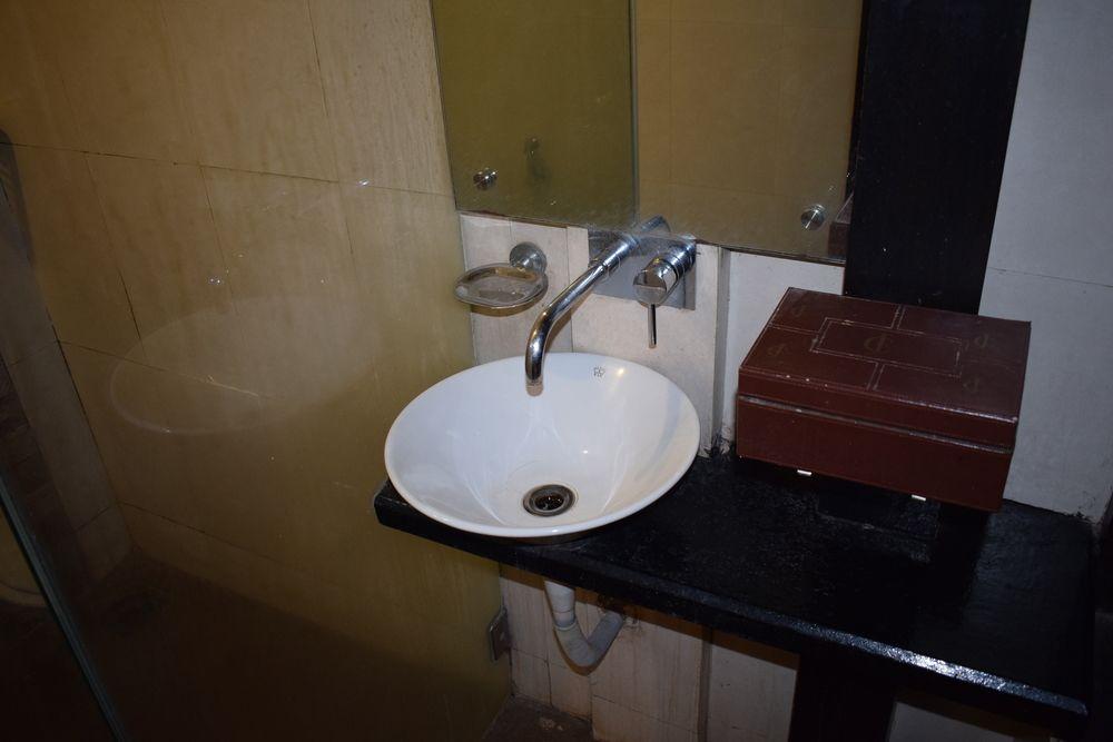 Jc Hotel 3*