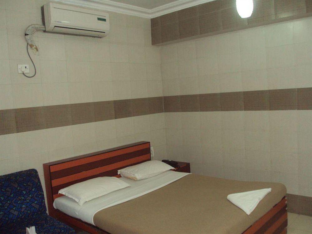 Sea Sands Inn Mumbai