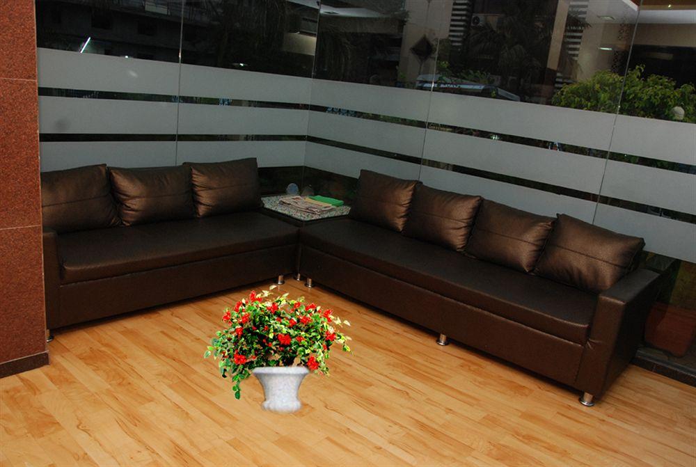 Fabhotel Annex Executive Hotel