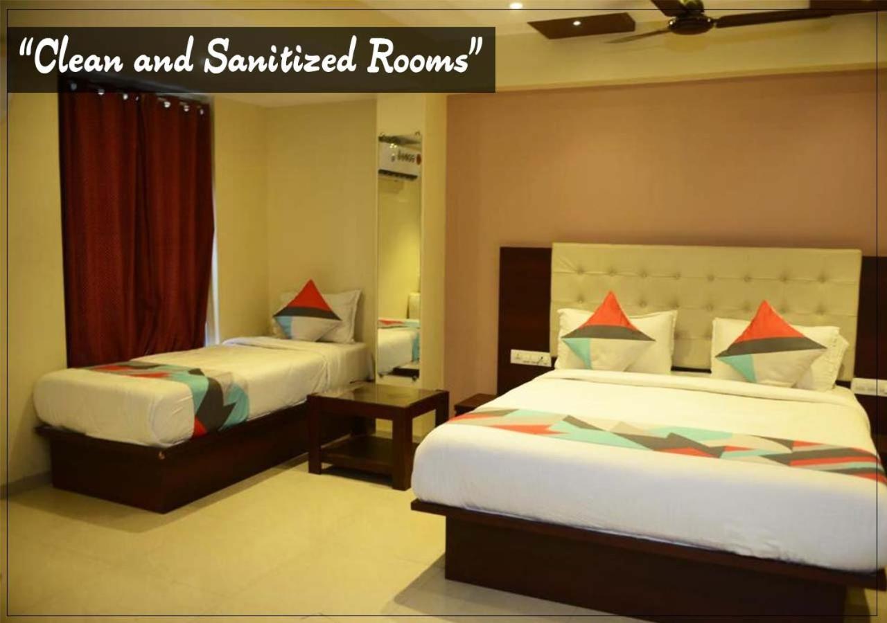 Malad Opposite Malad Railway Station Hotel